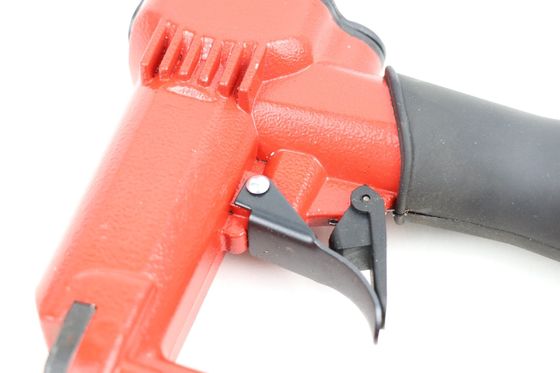 22gauge Fine Crown Air Pneumatic Staple Gun Your Solution for Furniture Manufacturing
