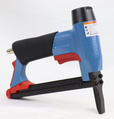 Durable Furniture Staple Gun Pneumatic Long Nose Stapler 22gauge for Upholstery 7116L