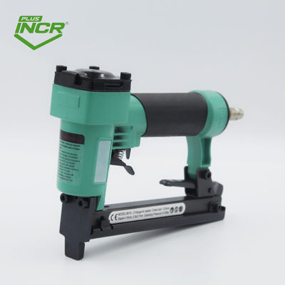 Pneumatic Staple Gun for Furniture Decoration 21 Gauge Fine Crown Air Stapler 8016 Green